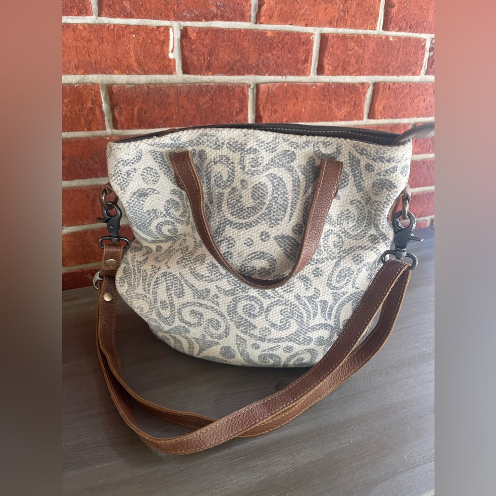 NWOT Myra Brave Crossbody Bag